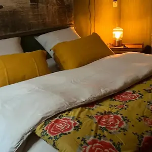 https://chambre-style-balinais.aixenprovencehotels.org